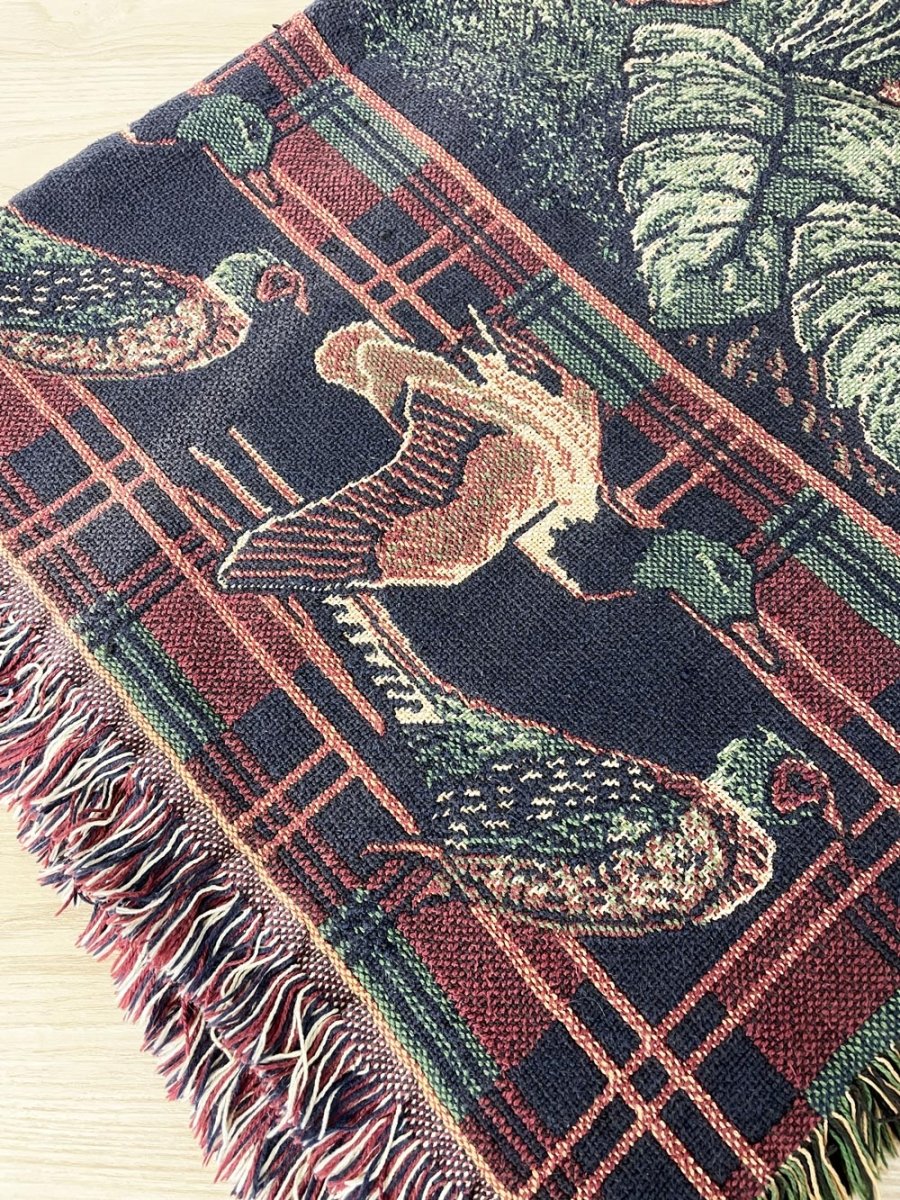 vintage 00s dogs + pheasants knit throw blanket - good market thrift store