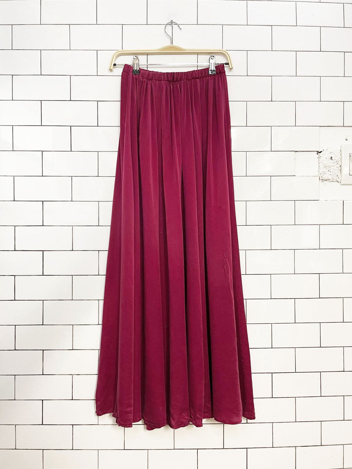 vintage 100% silk full flowy maxi skirt