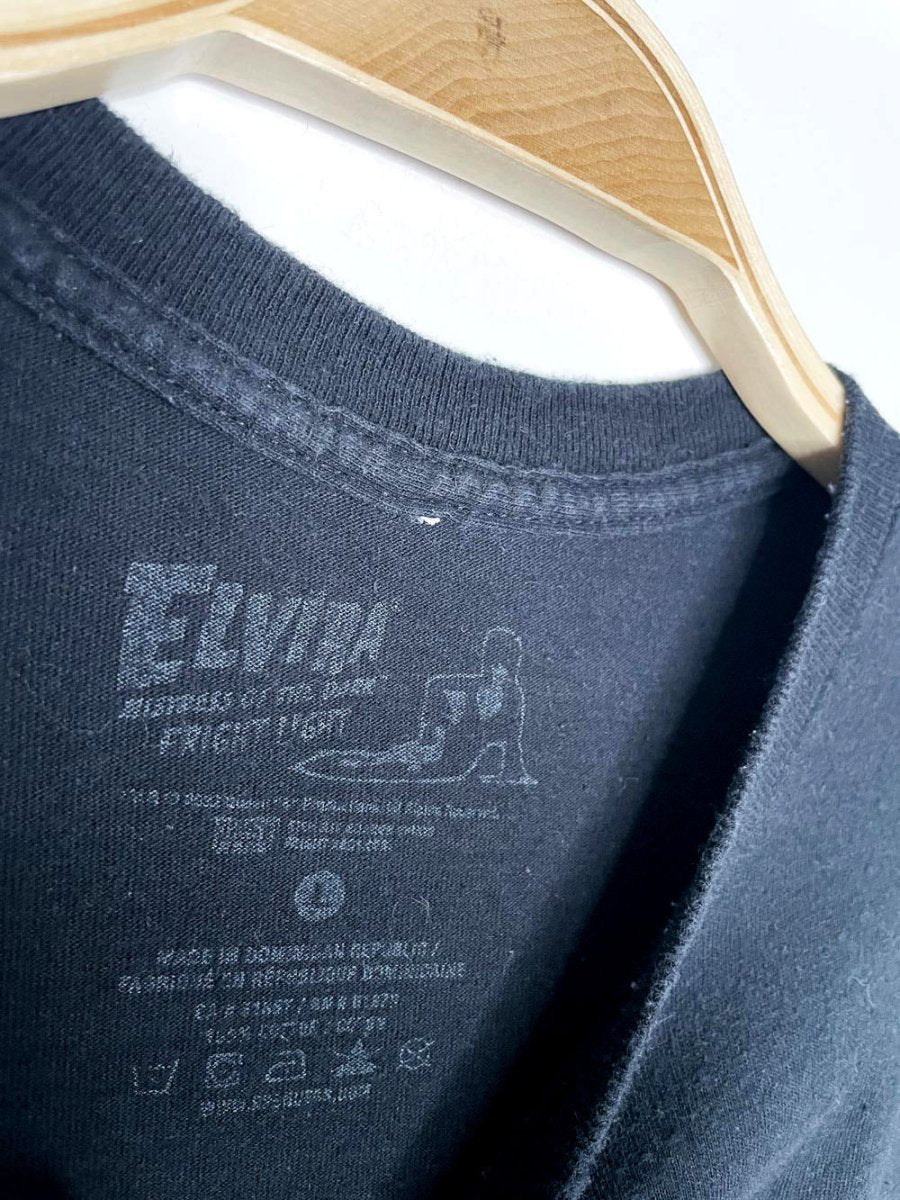 elvira mistress of the dark fright light graphic tee | halloween - good market thrift store