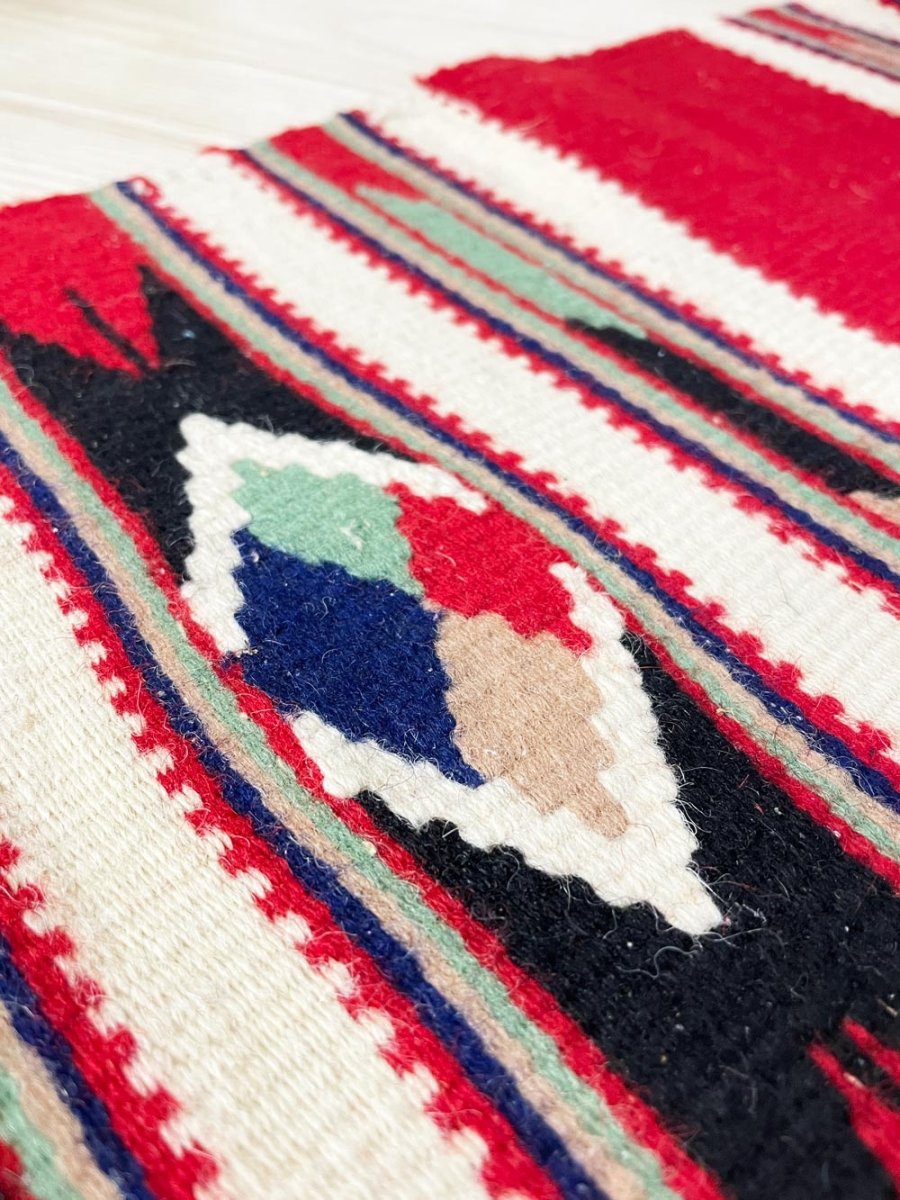 vintage 70s kilim wool rug / runner / wall hanging - good market thrift store