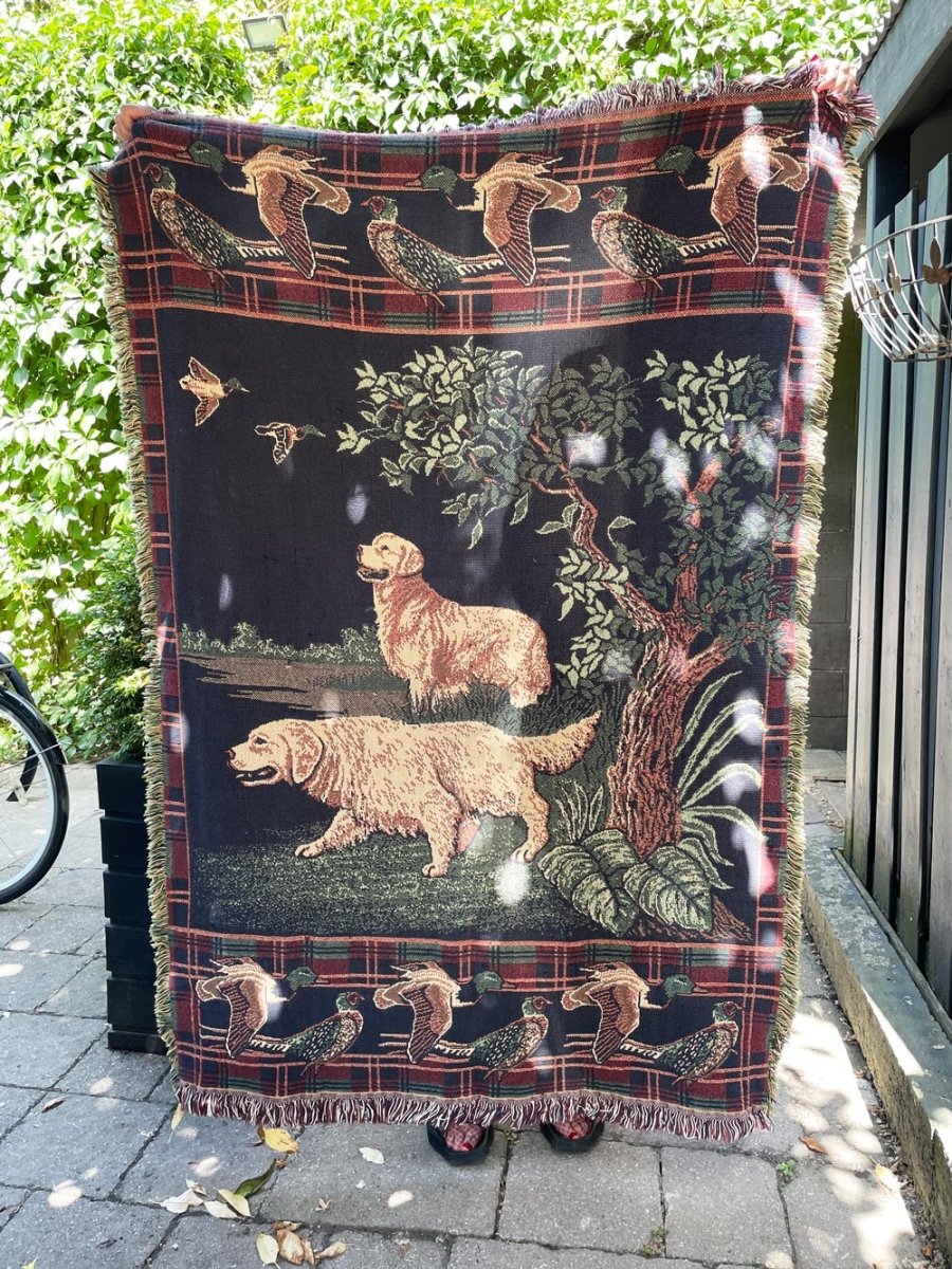 vintage 00s dogs + pheasants knit throw blanket - good market thrift store