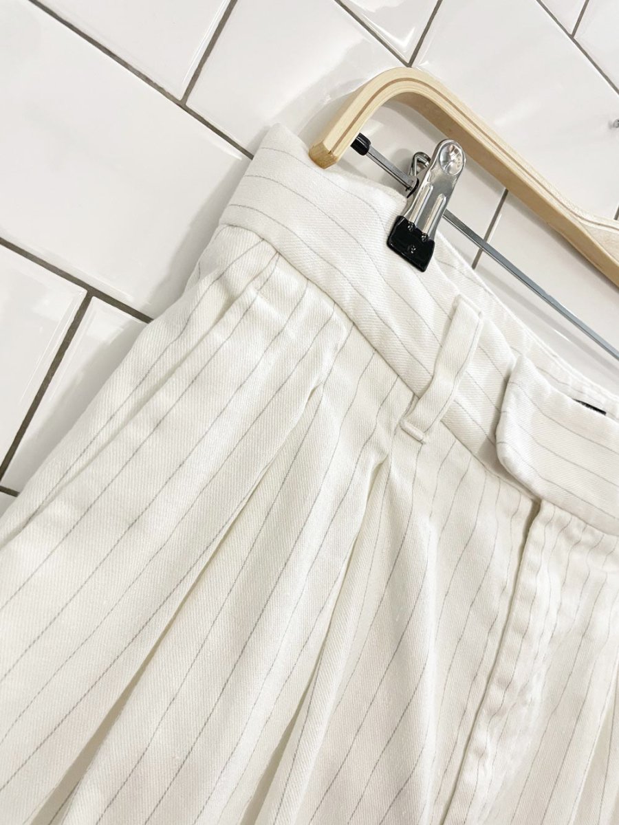 banana republic linen - blend pin stripe pleated long trouser short - good market thrift store
