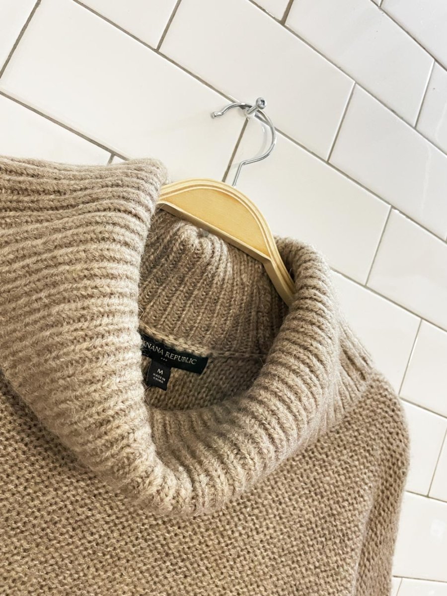nwt banana republic wool - alpaca cozy knit turtleneck - good market thrift store