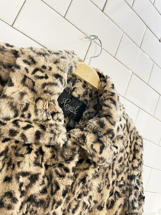 vintage 00s regal faux fur animal print snap button flare sleeve jacket - good market thrift store