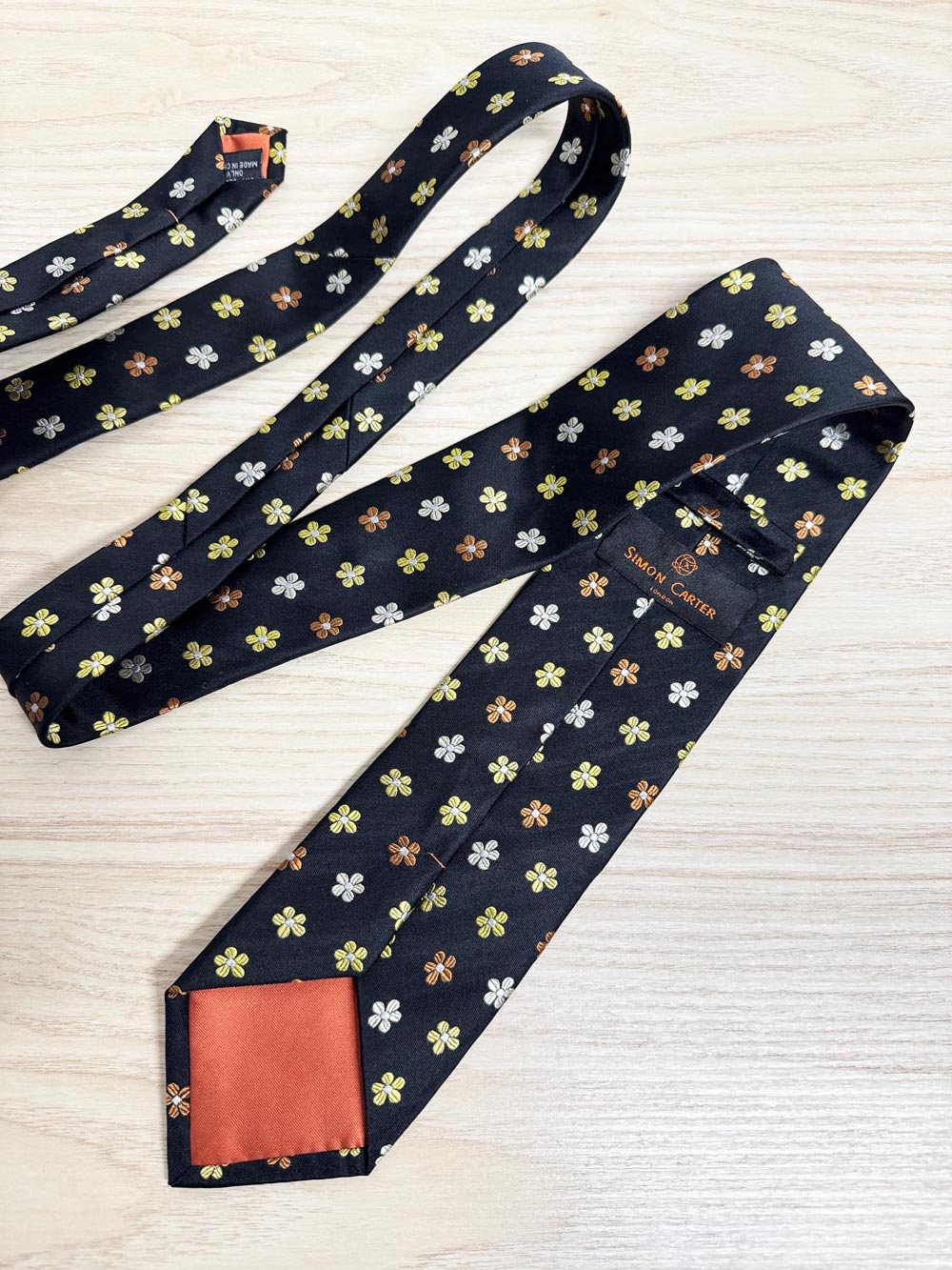 vintage simon carter 100% silk daisy tie
