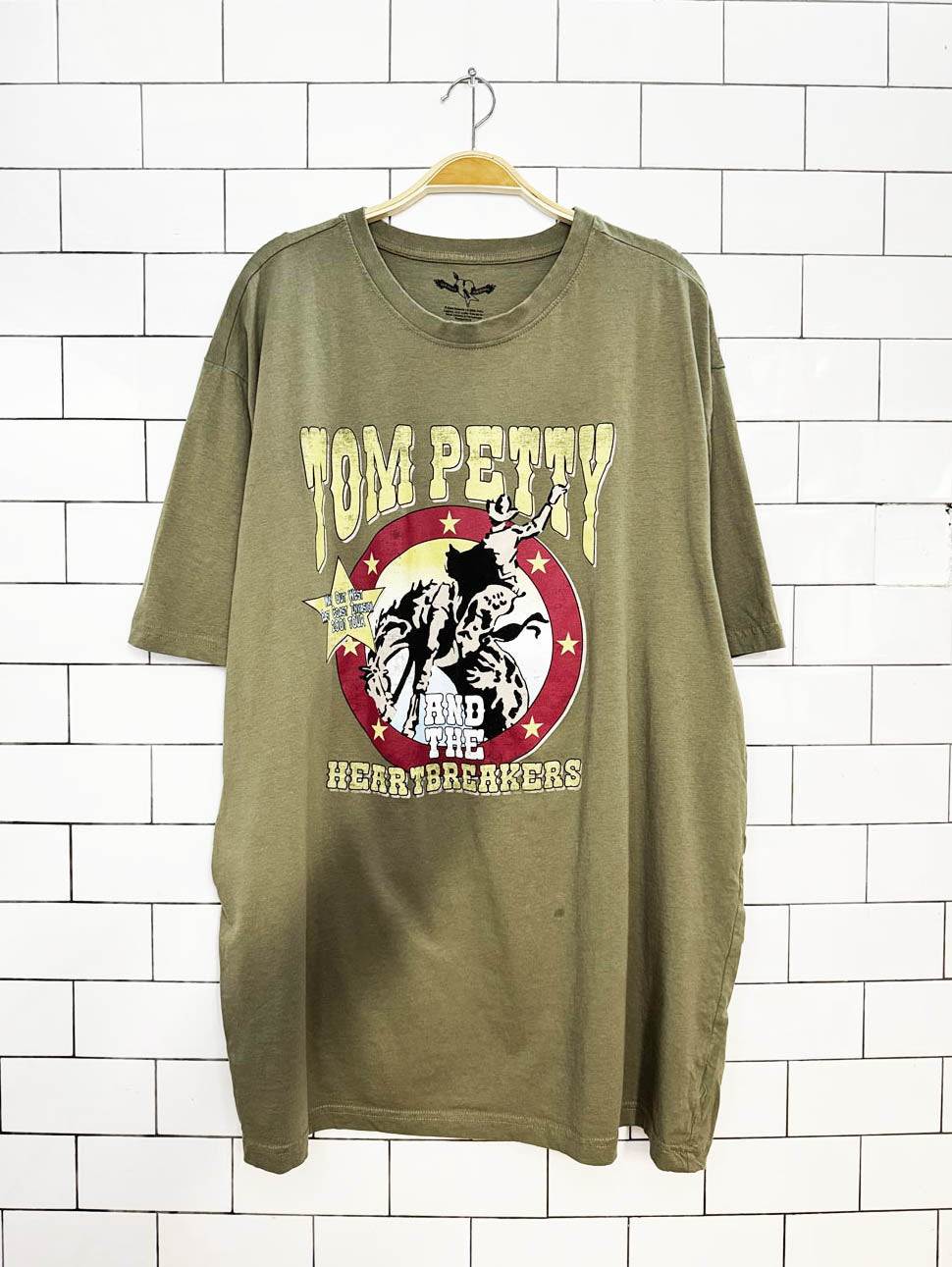 tom petty and the heartbreakers graphic band tee | perryscope
