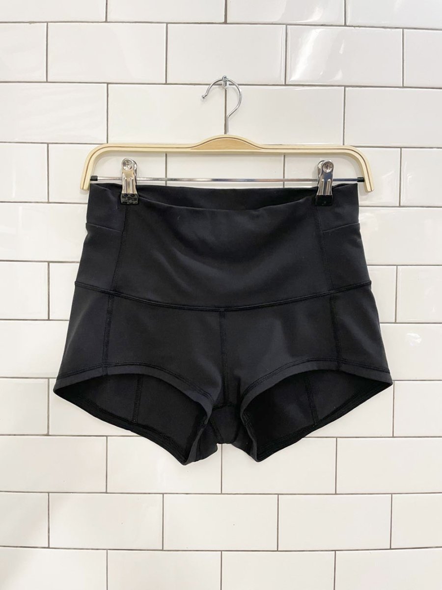 lululemon high rise shorty short 2" - good market thrift store