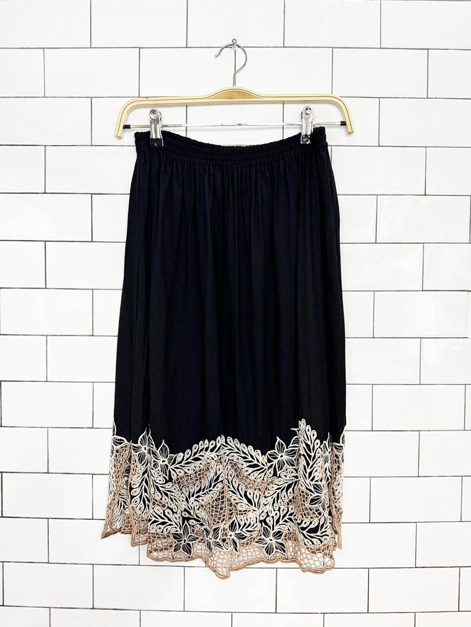 vintage boho embroidered crochet hem midi skirt
