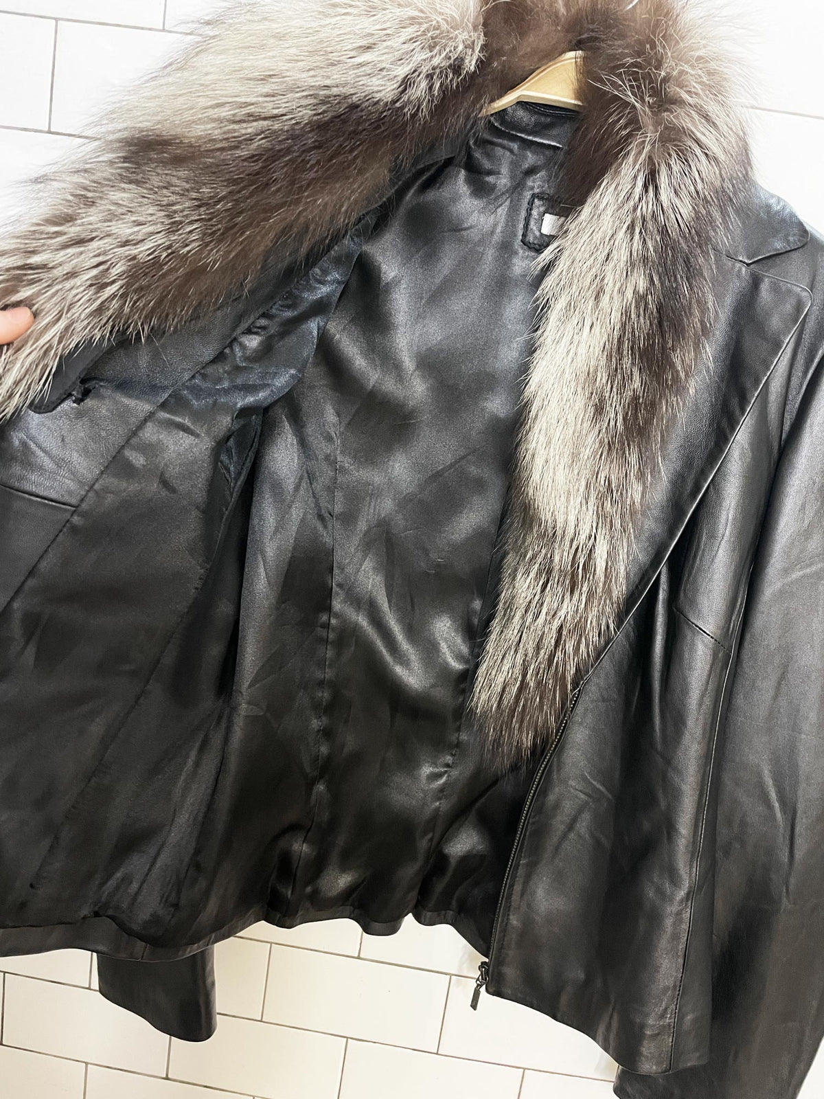 y2k cache fox fur collar + butter leather fitted jacket | removable collar | lambskin