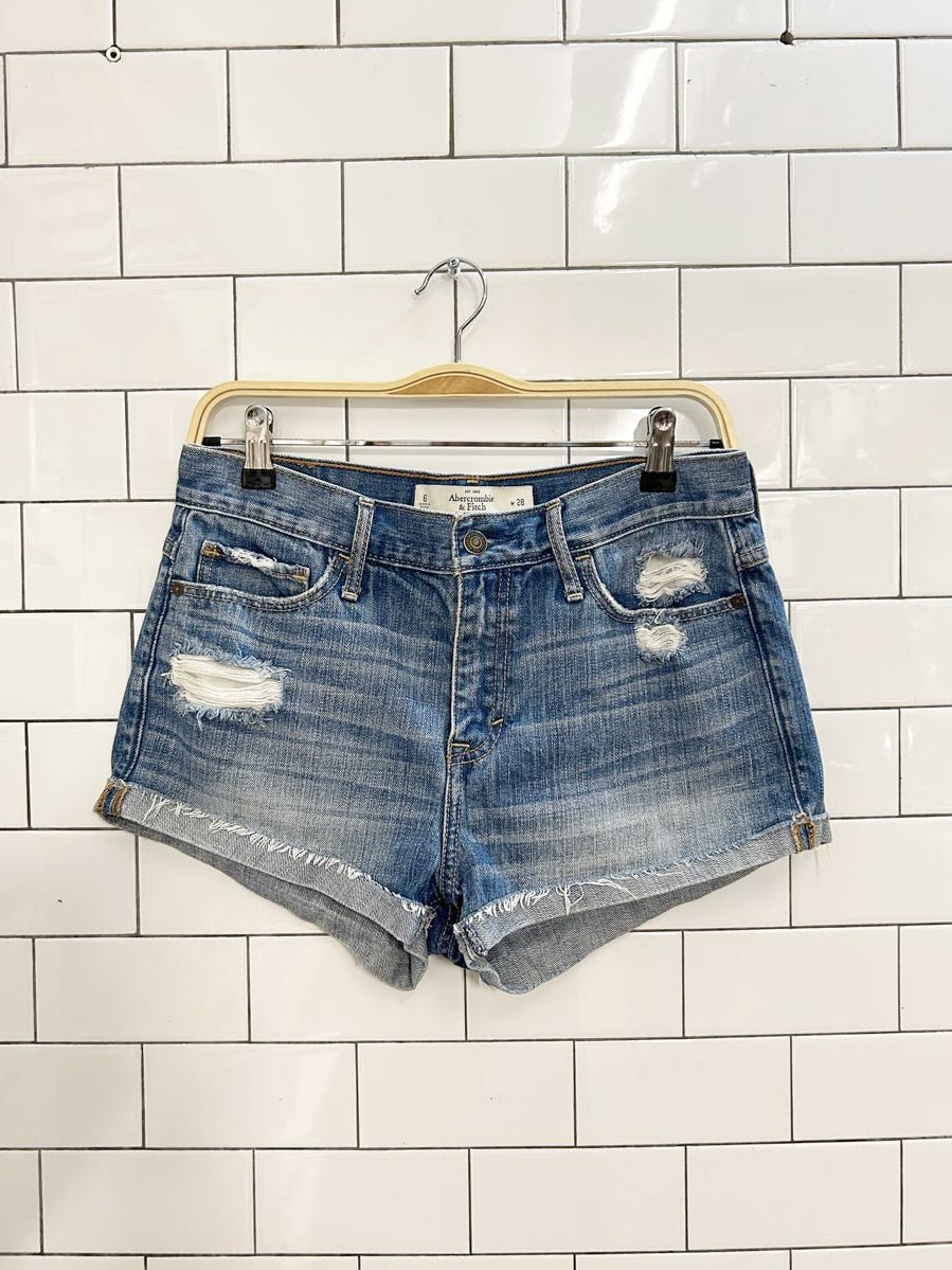 abercrombie mid - rise denim shorts - good market thrift store