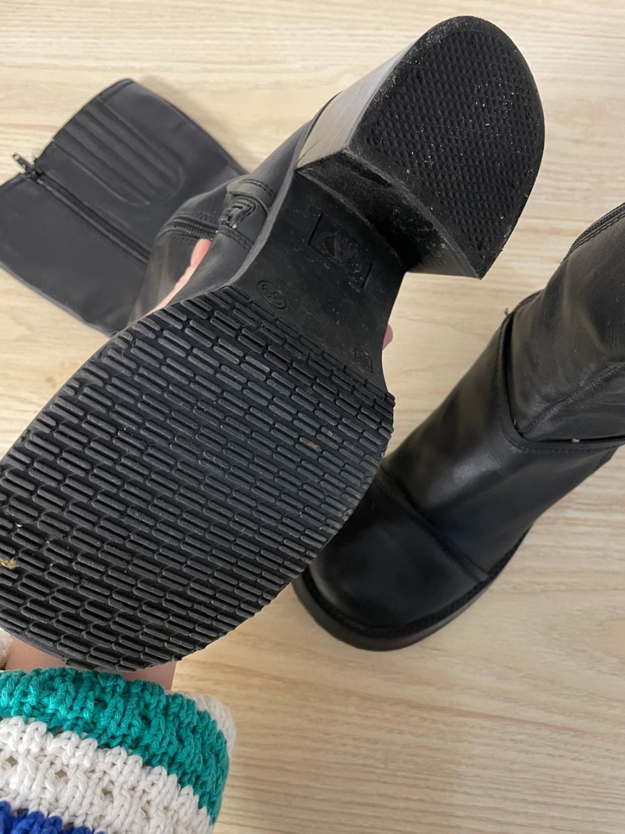 vintage 90s aldo chunky heeled knee high leather boot - good market thrift store