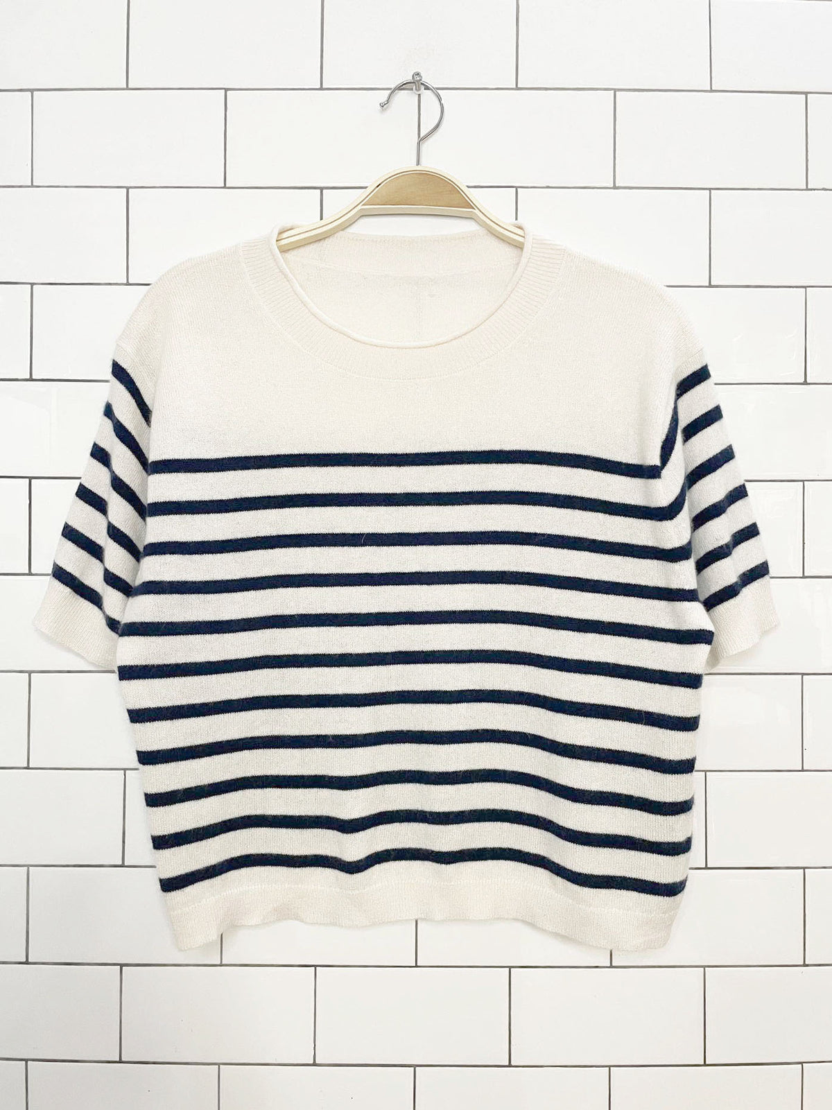 j crew 100% cashmere knit boxy crop stripe top | re-imagined