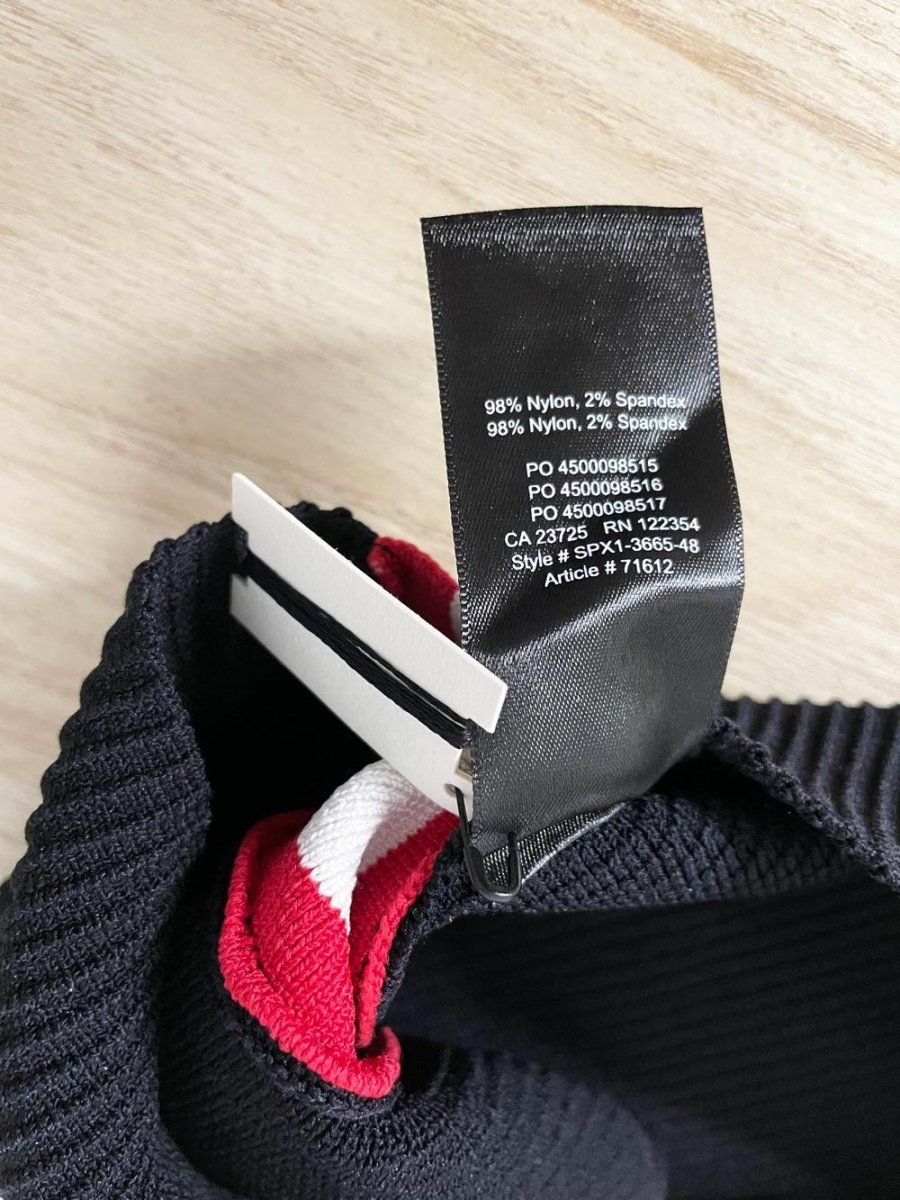 babaton sculpt racing stripe tube top | aritzia - good market thrift store