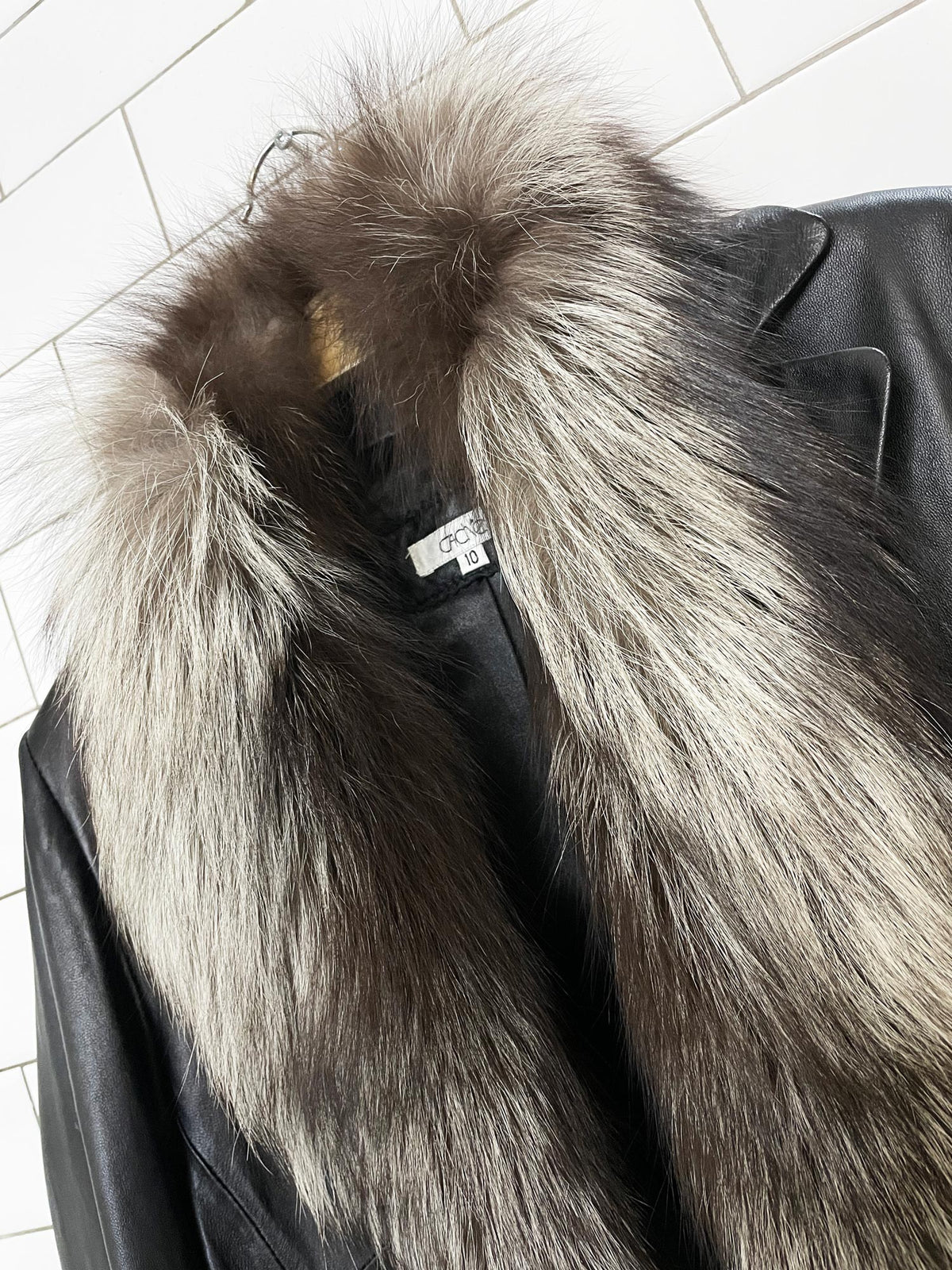 y2k cache fox fur collar + butter leather fitted jacket | removable collar | lambskin