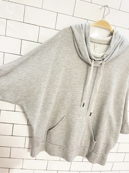 community batwing oversized short sleeve hoodie | aritzia - good market thrift store