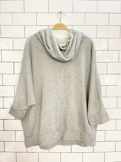 community batwing oversized short sleeve hoodie | aritzia - good market thrift store