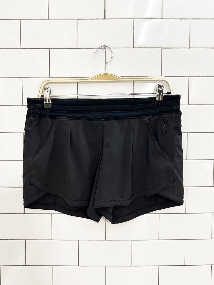 lululemon run times 4" running short II - good market thrift store