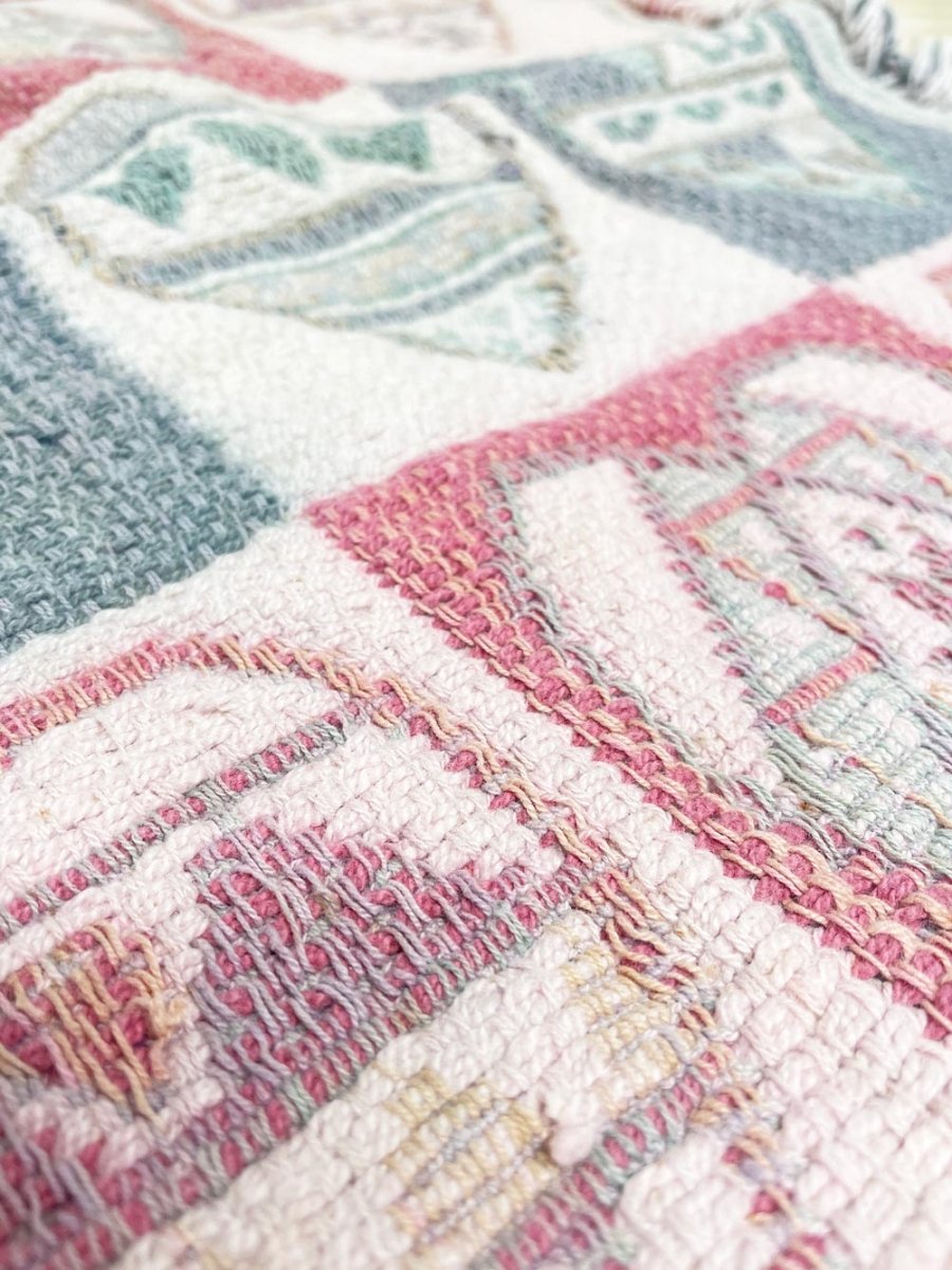 vintage 00s woven heart runner - good market thrift store