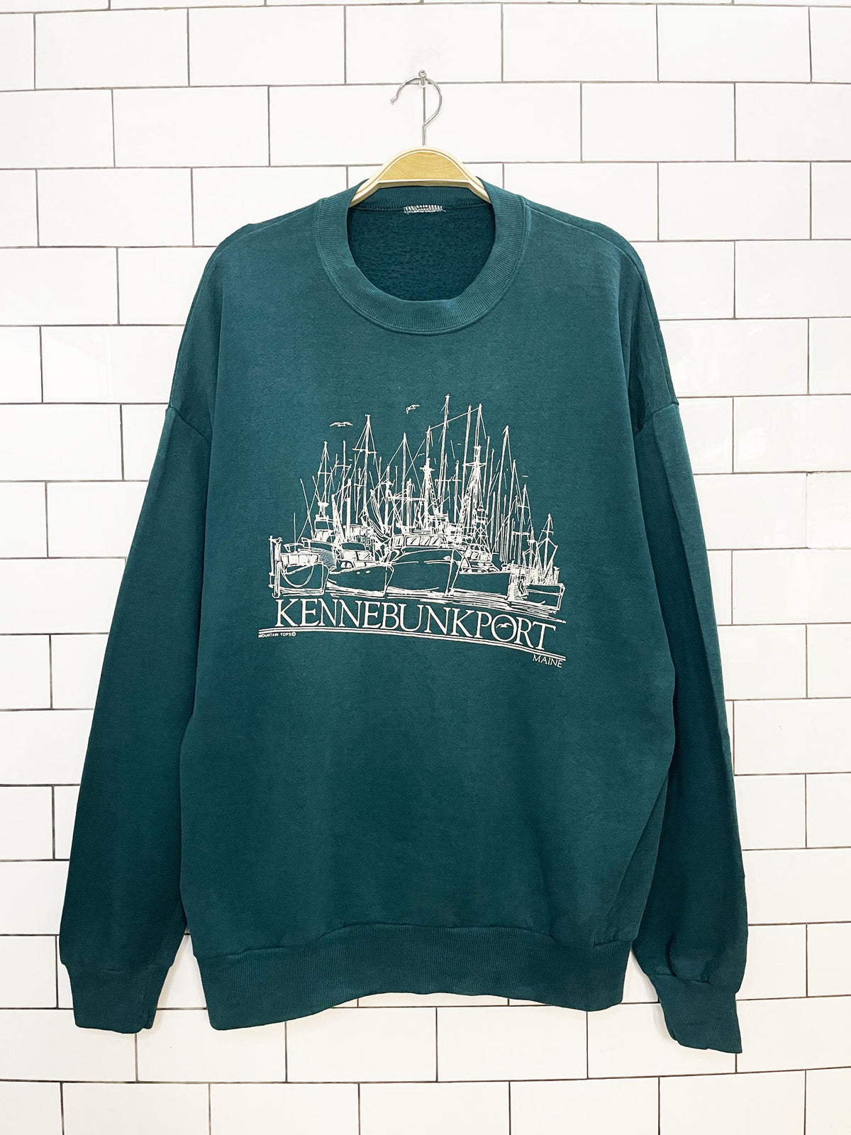 vintage maine harbour graphic sweatshirt | mountain tops