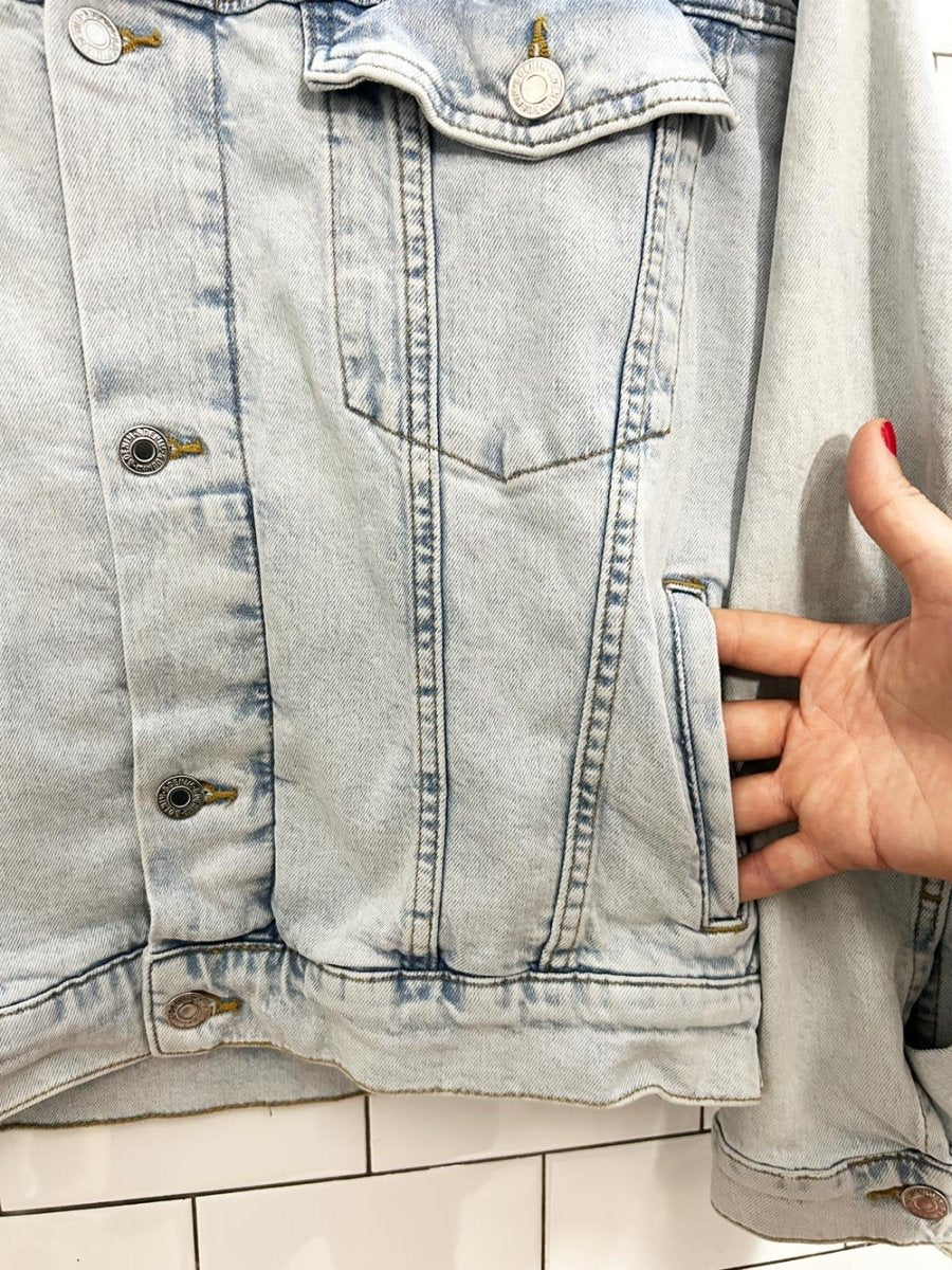 h&m oversized boxy denim trucker jacket - good market thrift store