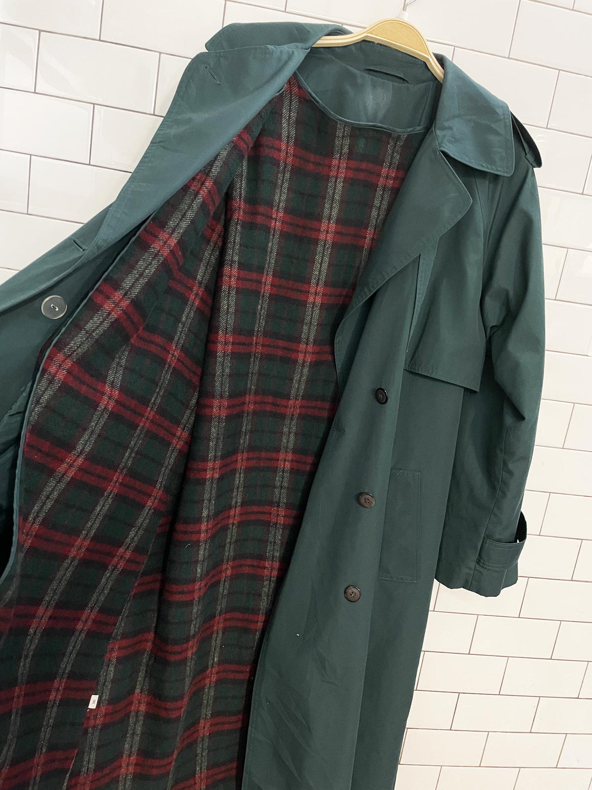 vintage sequence plaid-lined belted trench coat | removeable liner