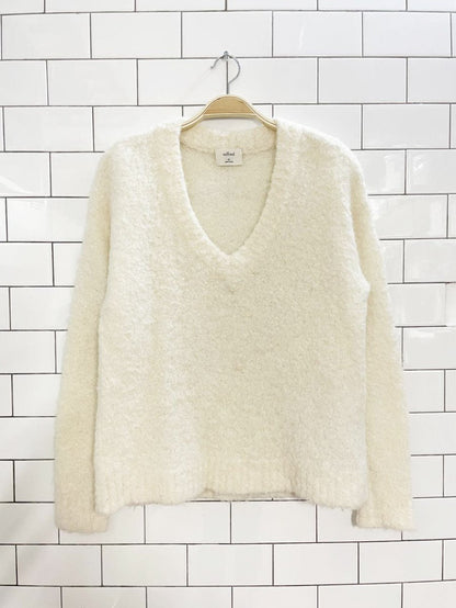 wilfred marseille alpaca - blend boucle knit sweater | aritzia - good market thrift store