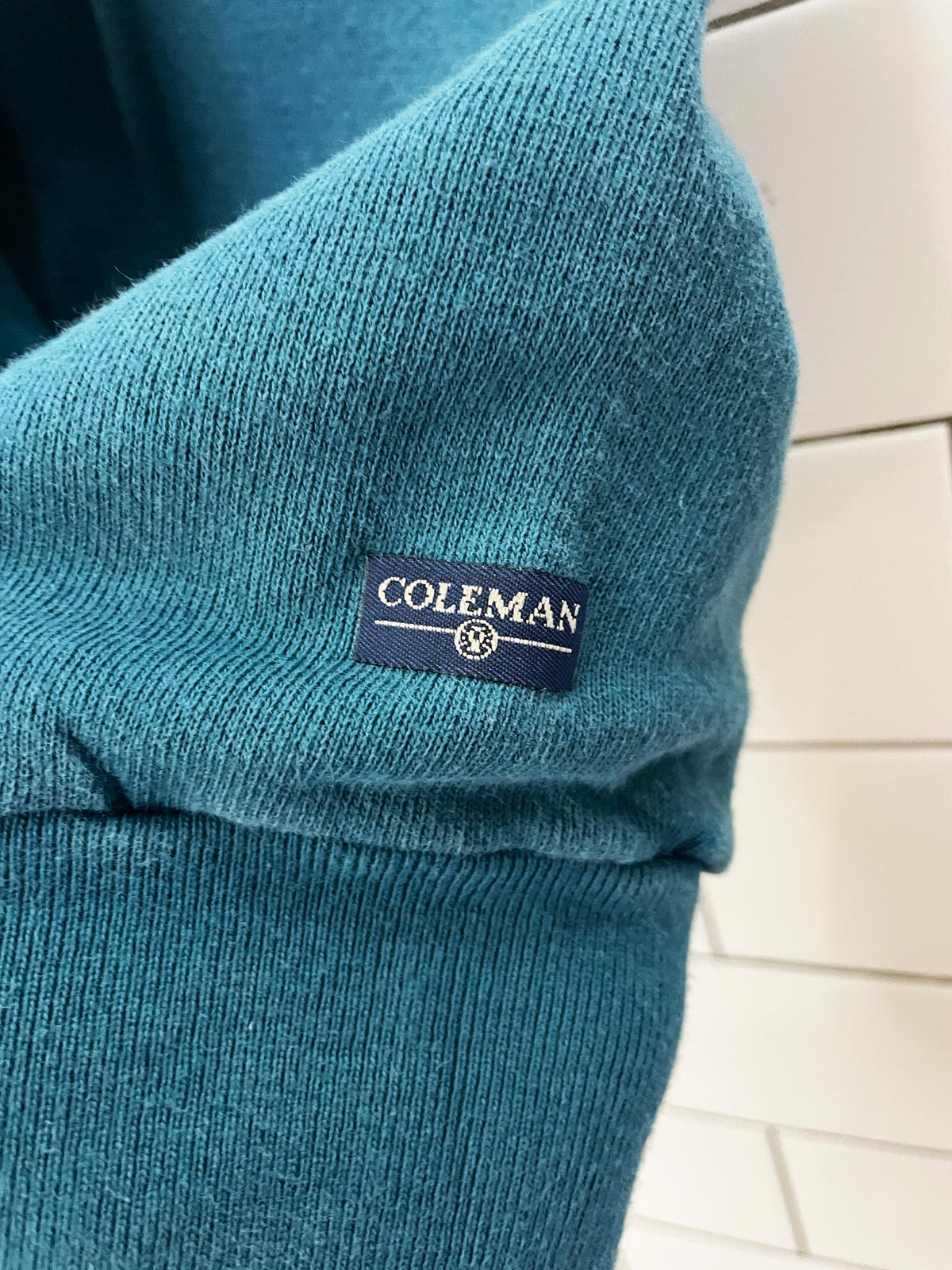 vintage coleman outdoors red lodge spellout duck print sweatshirt