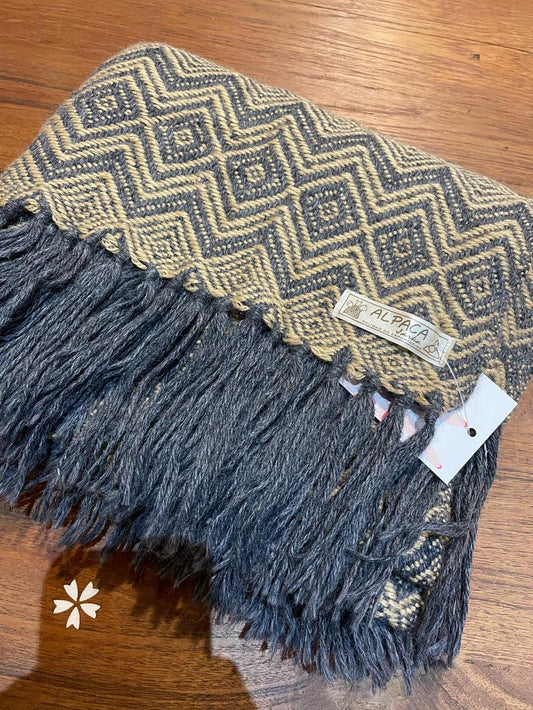 alpaca woven fringe edge scarf