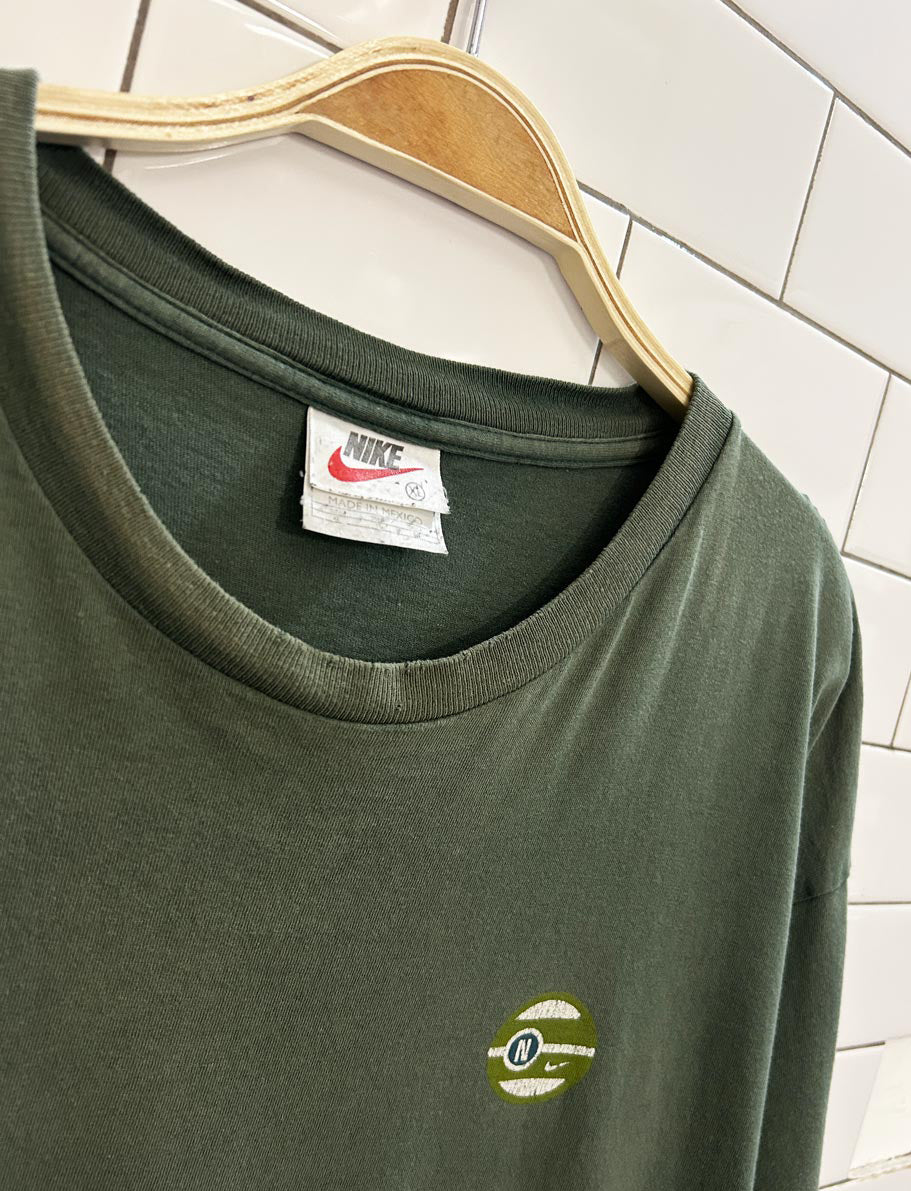 vinatge 00s nike tennis faded earth tone tee - good market thrift store