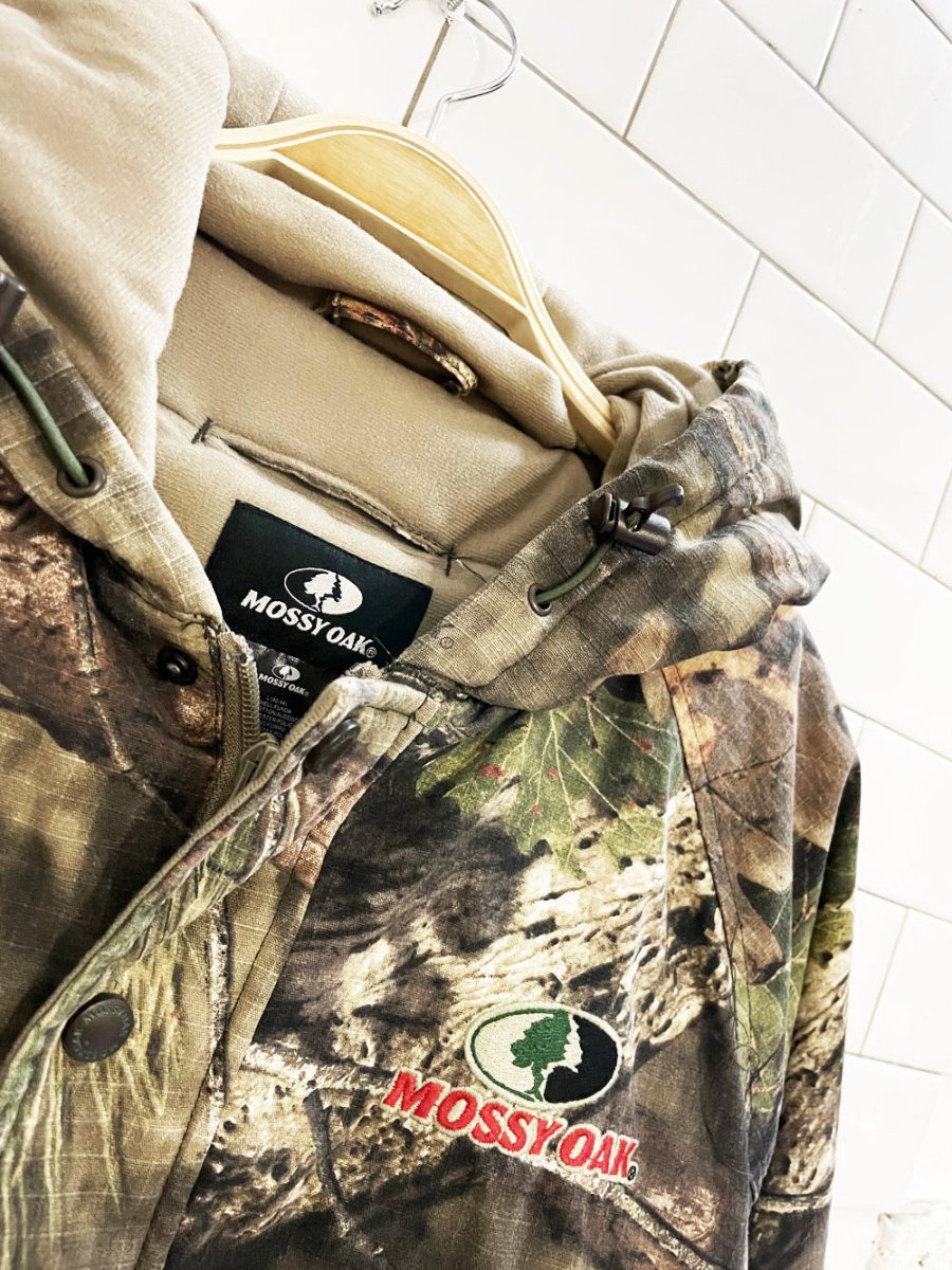 mossy oak camo hooded puffer bomber jacket - good market thrift store