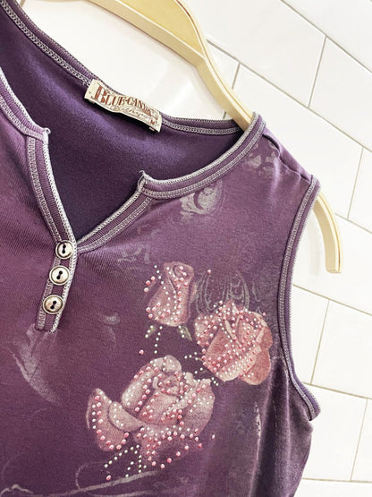 y2k blue canyon clothing gem rose print sleeveless tee - good market thrift store