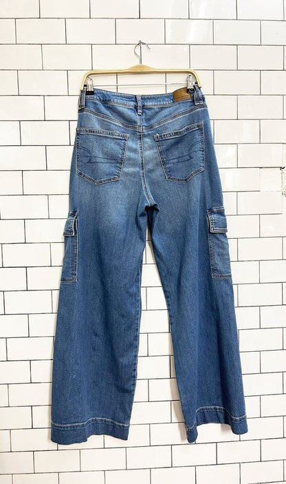 ae stretch super high - rise wide leg cargo jeans - good market thrift store