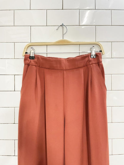 lululemon 2019 noir wide leg pleated trouser - good market thrift store