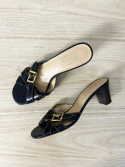 vintage 00s talbots strappy buckle leather slip on sandals - good market thrift store