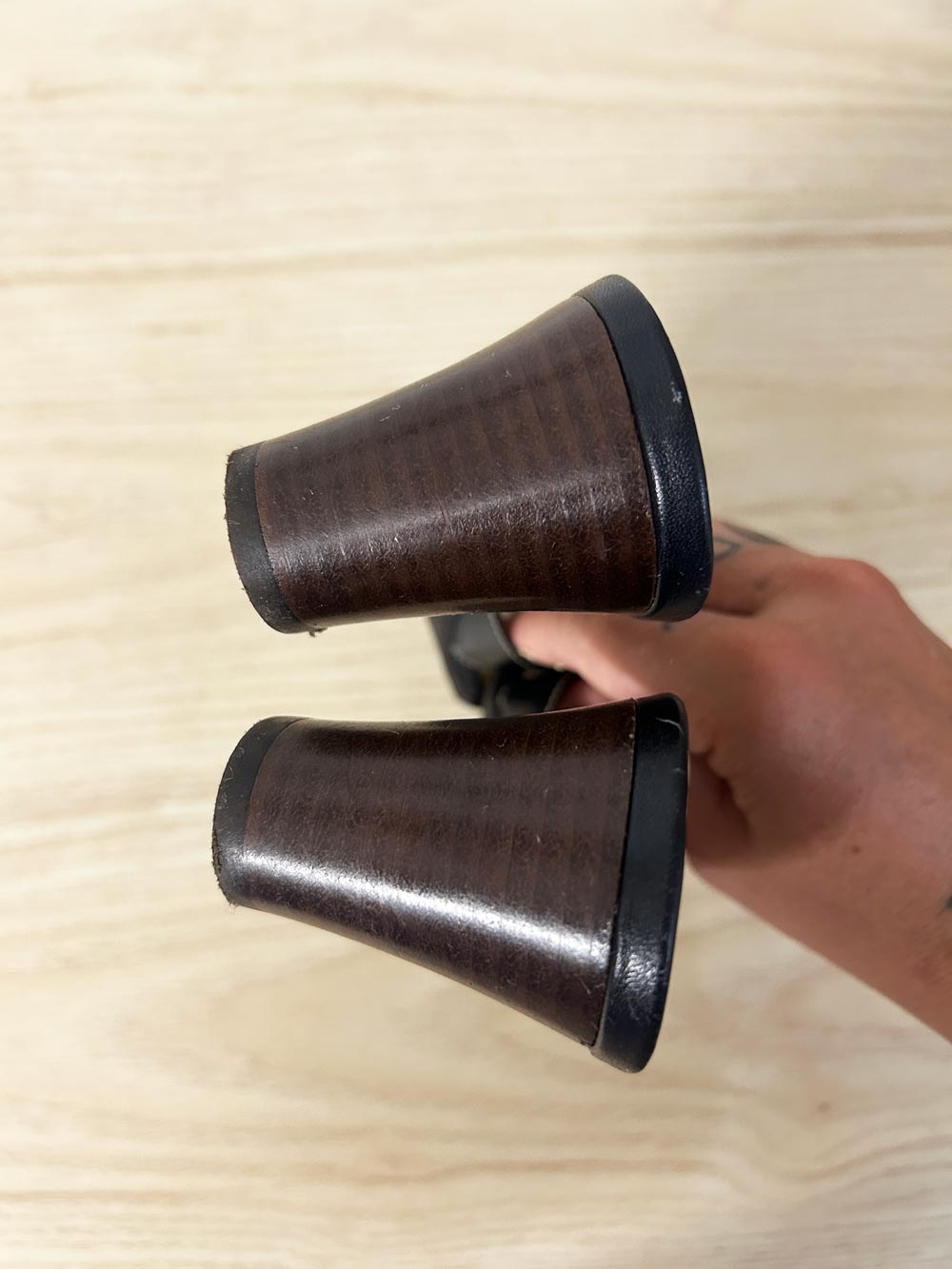 vintage 00s talbots strappy buckle leather slip on sandals - good market thrift store