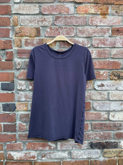 lululemon crewneck tee