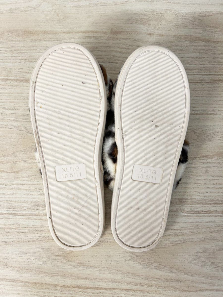 animal print faux fur criss cross slipper - good market thrift store