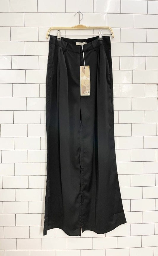 nwt micas high rise pleated wide leg trouser - good market thrift store