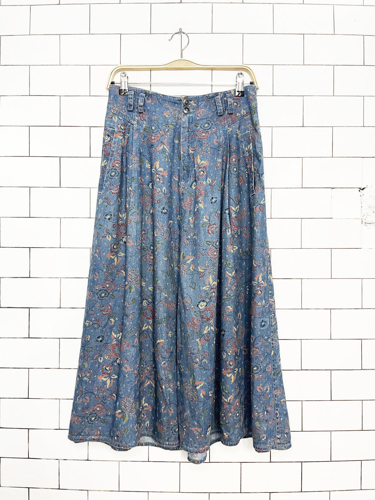 vintage 90s lizwear floral denim pleated midi skirt | liz claiborne