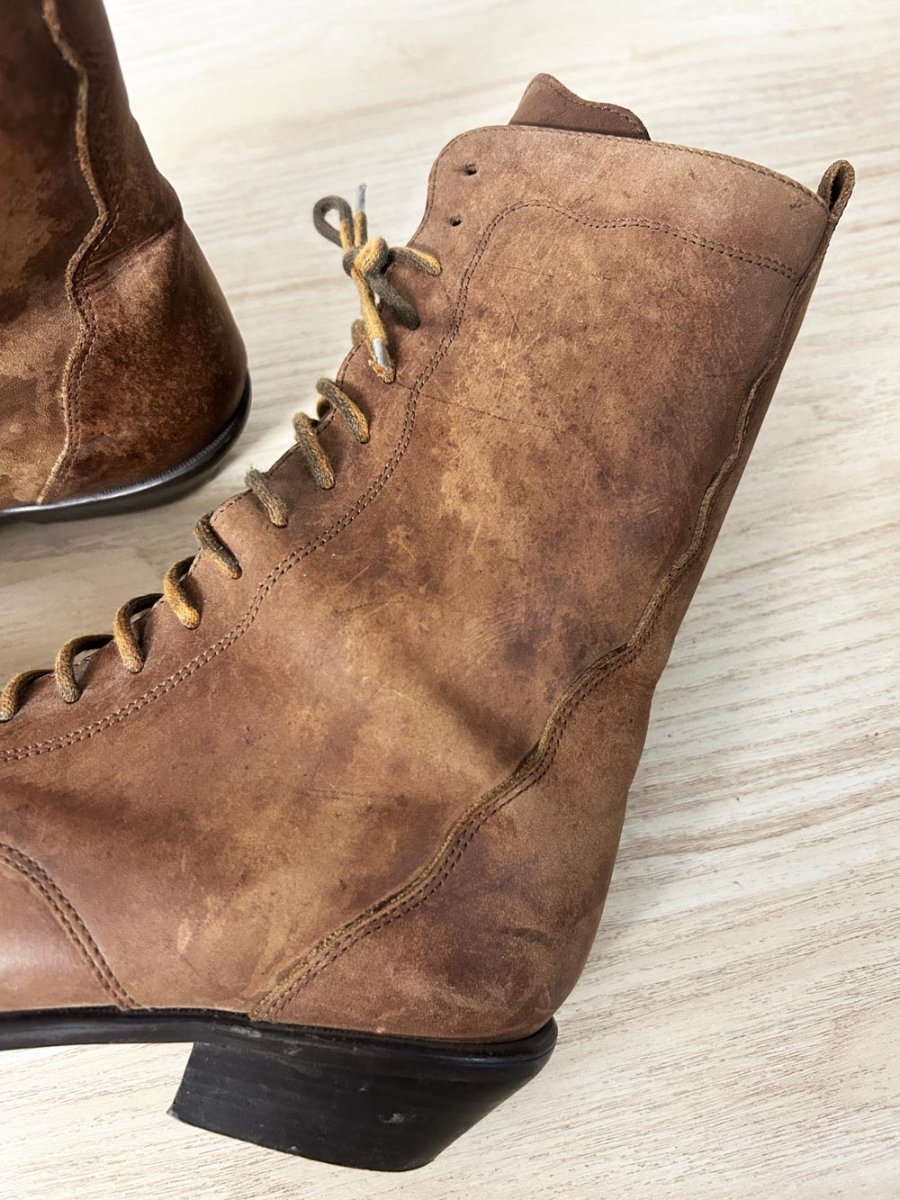 acme cuban heel lace up granny boot - good market thrift store