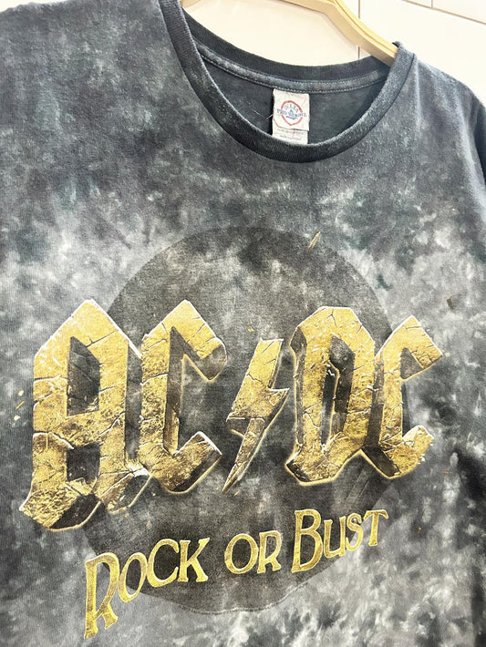 acdc rock or bust 2015 world tour tie dye tee
