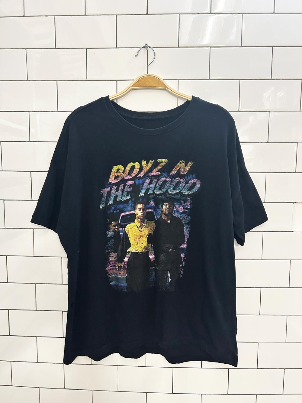 boys in the hood graphic tee