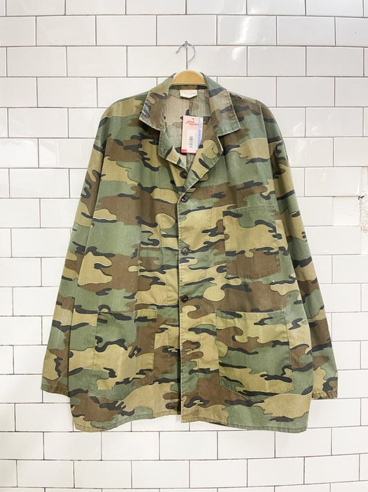 vintage army surplus camo jacket - good market thrift store