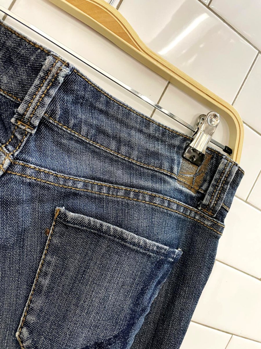 y2k los angeles IT dream low rise diva flare leg jeans - good market thrift store