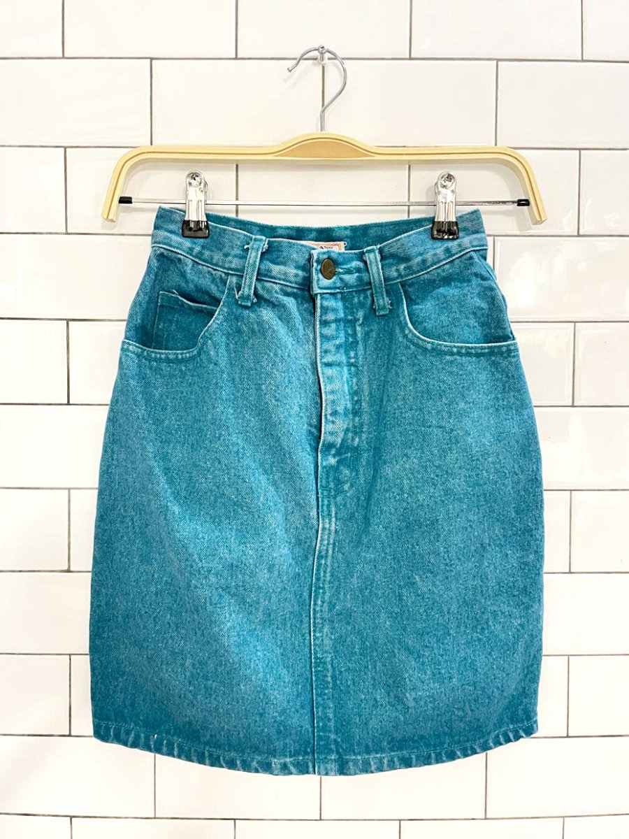 vintage 90s guess denim mini skirt | made in USA - good market thrift store