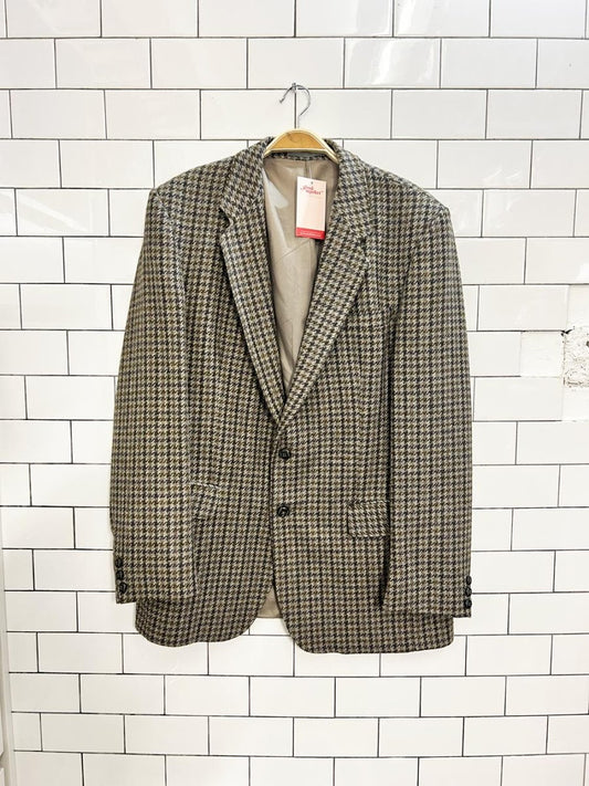 vintage wool blend tweed blazer - good market thrift store