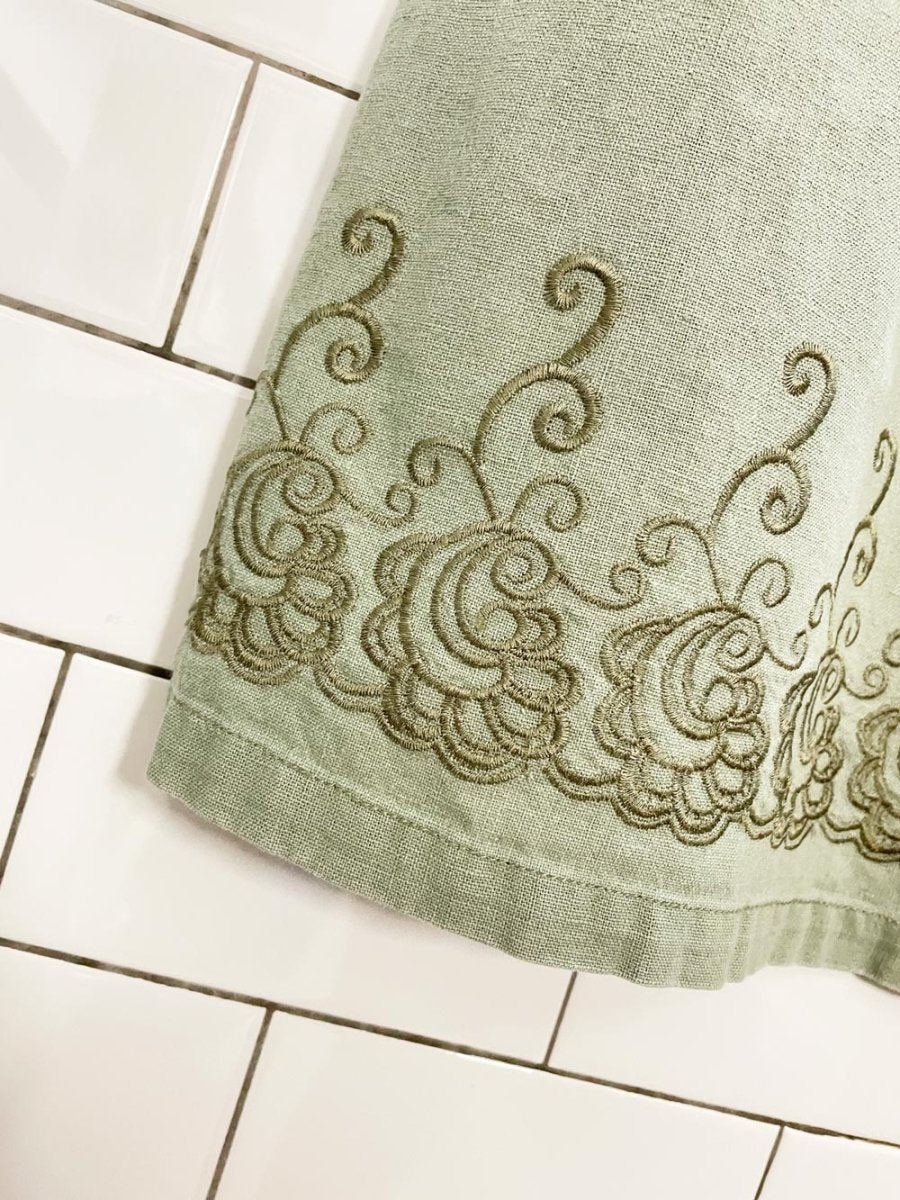 vintage 00s bill blass linen - blend embroidered knee - length skirt - good market thrift store