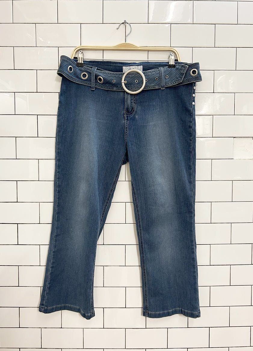 y2k santa barbara low rise denim capri - good market thrift store