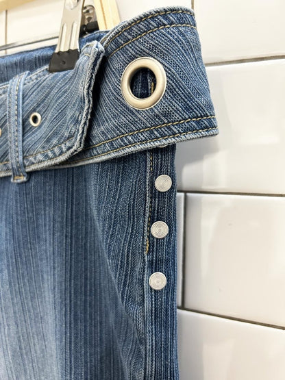 y2k santa barbara low rise denim capri - good market thrift store