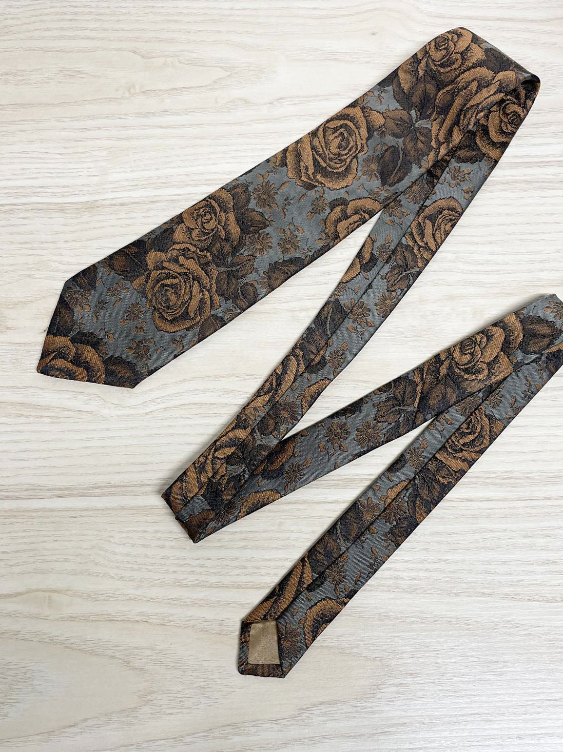 vintage riflesso silk-blend two tone floral tie | made in Italy